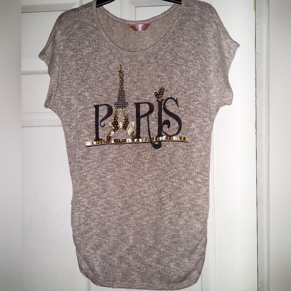 SJS Tan sweater with Paris logo short sleeve scrunch sides size large